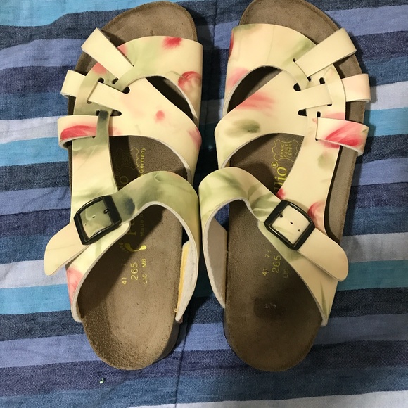 Birkenstock Shoes - Birkenstock papillio Pisa watercolor floral woven sandals size 41